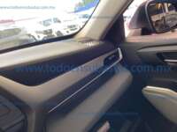 Toyota Highlander 2022 5p XLE V6/3.5 Aut 2022 Toyota Highlander Ingreso Interiores 23