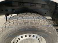 Nissan NP300 Frontier 2018 4p S L4/2.5 Man A/A Paq. Seg. IMG_0937