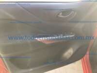 Nissan NP300 Frontier 2021 4p XE L4/2.5 Man 2021 Nissan NP300 Frontier Ingreso Interiores 13