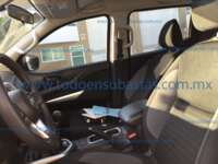 Nissan NP300 Frontier 2021 4p XE L4/2.5 Man 2021 Nissan NP300 Frontier Ingreso Interiores 14