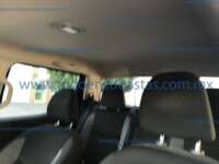 Nissan NP300 Frontier 2021 4p XE L4/2.5 Man 2021 Nissan NP300 Frontier Ingreso Interiores 17