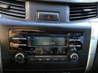 Nissan NP300 Frontier 2021 4p XE L4/2.5 Man 2021 Nissan NP300 Frontier Ingreso Interiores 7