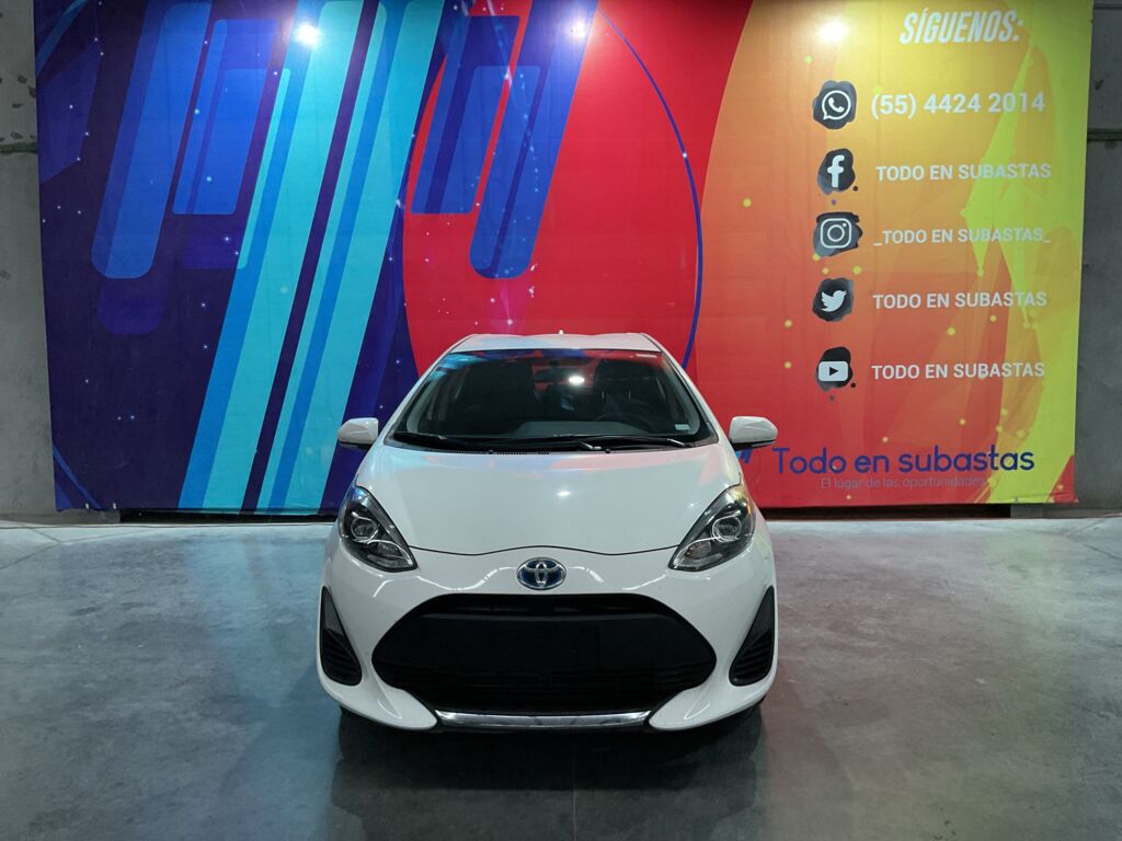 Toyota Prius 2021 5p Base Hibrido L4/1.8 Aut 2021 Toyota Prius Venta Exteriores 2