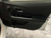 Toyota Prius 2021 5p Base Hibrido L4/1.8 Aut 2021 Toyota Prius Venta Interiores 17