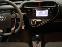 Toyota Prius 2021 5p Base Hibrido L4/1.8 Aut 2021 Toyota Prius Venta Interiores 4