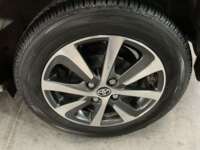 Toyota Prius 2021 5p Base Hibrido L4/1.8 Aut 2021 Toyota Prius Venta Llantas 4