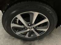 Toyota Prius 2021 5p Base Hibrido L4/1.8 Aut 2021 Toyota Prius Venta Llantas 7