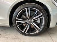 Volvo S60 2022 4p R-Design PHEV T8 L4/2.0/T Aut 2022 Volvo S60 Venta Llantas 10