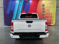 Nissan NP300 Frontier 2022 4p XE L4/2.5 Man 2022 Nissan NP300 Frontier Venta Exteriores 6