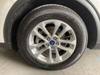 Ford Escape 2022 5p SE Híbrida L4/2.5 Aut 2022 Ford Escape Venta Llantas 1