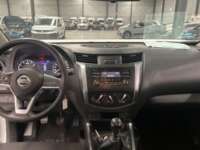 Nissan NP300 Frontier 2022 4p XE L4/2.5 Man 2022 Nissan NP300 Frontier Venta Interiores 3