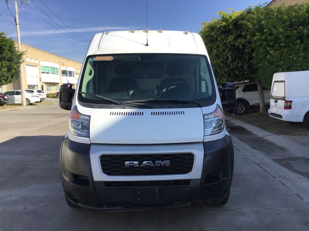 Ram Promaster  2021 5p Ram 3500 V6/3.6 Aut 2021 Ram Promaster  Venta Exteriores 2