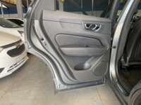 Volvo XC60 2021 5p Momentum T5 L4/2.0/T Aut 2021 Volvo XC60 Venta Interiores 21