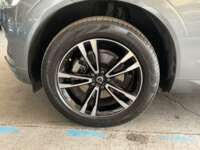 Volvo XC60 2021 5p Momentum T5 L4/2.0/T Aut 2021 Volvo XC60 Venta Llantas 1