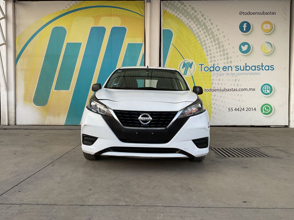 Nissan March 2021 5p Sense L4/1.6 Man 2021 Nissan March Venta Exteriores 2