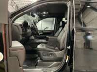 Chevrolet Suburban 2023 RST V8 4x4 T/A 10 R22 2023 Chevrolet Suburban Venta Interiores 16