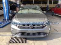 Volkswagen Nivus 2023 5p Highline L3/1.0/T Tiptronic IMG_7154