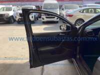 Volkswagen Nivus 2023 5p Highline L3/1.0/T Tiptronic IMG_7161