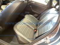 Volkswagen Nivus 2023 5p Highline L3/1.0/T Tiptronic IMG_7178