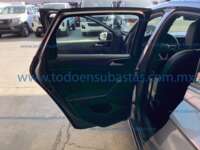 Volkswagen Nivus 2023 5p Highline L3/1.0/T Tiptronic IMG_7177