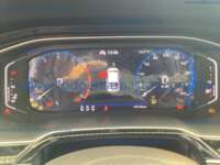 Volkswagen Nivus 2023 5p Highline L3/1.0/T Tiptronic IMG_7164