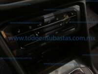 Volkswagen Tiguan 2024 5p R-Line L4/1.4/T DSG IMG_7032