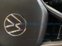 Volkswagen Tiguan 2024 5p R-Line L4/1.4/T DSG IMG_7039