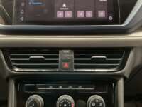 Volkswagen Taos 2024 5p Comfortline L4/1.4/T Aut 2024 Volkswagen Taos Venta Interiores 7