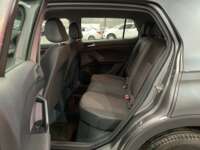 Volkswagen T-Cross 2024 5p Trendline L4/1.6 Aut 2024 Volkswagen T-Cross Venta Interiores 18