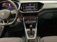 Volkswagen T-Cross 2024 5p Trendline L4/1.6 Aut 2024 Volkswagen T-Cross Venta Interiores 4