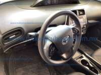 Toyota Prius 2021 5p Base Hibrido L4/1.8 Aut 2021 Toyota Prius Ingreso Interiores 1