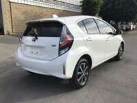 Toyota Prius 2021 5p C Híbrido L4/1.5 Aut 2021 Toyota Prius Venta Exteriores 5