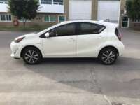 Toyota Prius 2021 5p C Híbrido L4/1.5 Aut 2021 Toyota Prius Venta Exteriores 8