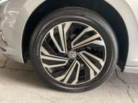 Volkswagen Jetta 2021 4p Highline L4/1.4/T Tiptronic 2021 Volkswagen Jetta Venta Llantas 1