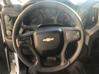 Chevrolet Silverado 2021 4p WT Doble Cabina 4X4 V6/4.3 Aut  2021 Chevrolet Silverado Venta Interiores 1
