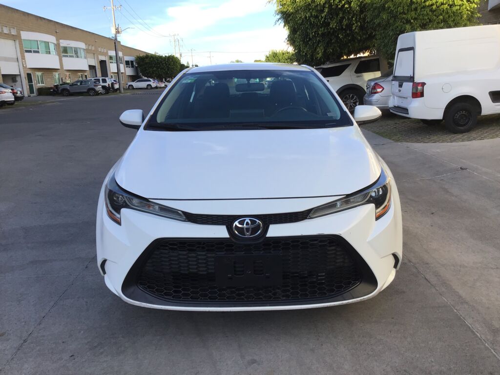 Toyota Corolla 2021 4p LE L4/1.8 CVT      2021 Toyota Corolla Venta Exteriores 2