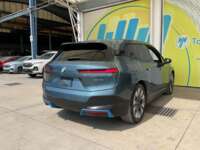 BMW iX 2023 5p xDrive 40 EV 76.6 kwh 2023 BMW iX Venta Exteriores 5