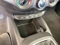 Chevrolet Aveo 2018 4p LS L4/1.5 Man   2018 Chevrolet Aveo Venta Interiores 9