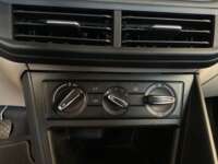 Volkswagen Virtus 2024 4p Trendline L4/1.6 Man 2024 Volkswagen Virtus Venta Interiores 10