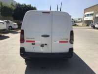 Peugeot Partner 2019 5p L4/1.6/T Diesel Man 2019 Peugeot Partner Venta Exteriores 6