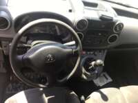 Peugeot Partner 2019 5p L4/1.6/T Diesel Man 2019 Peugeot Partner Venta Interiores 4