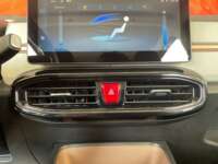 Jac E10X 2023 5p EV 30.5 kWh Aut 2023 Jac E10X Venta Interiores 9