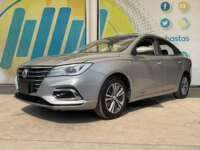 MG MG5 2023 4p Elegance L4/1.5 Man 2023 MG MG5 Venta Exteriores 1