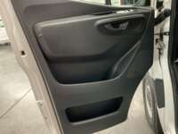 Mercedes-Benz Sprinter Cargo Van 2022 5p 311 Mediana Básico L4/2.14/TDI A/A Man 2022 Mercedes-Benz Sprinter Cargo Van Venta Interiores 9