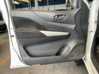 Nissan NP300 Frontier 2020 4p Diesel L4/2.5/T 4X4 Man Paq. Seg. 2020 Nissan NP300 Frontier Venta Interiores 13