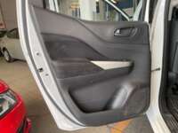 Nissan NP300 Frontier 2020 4p Diesel L4/2.5/T 4X4 Man Paq. Seg. 2020 Nissan NP300 Frontier Venta Interiores 15