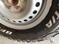 Nissan NP300 Doble Cabina 2019 4p S L4/2.5 Man A/A 2019 Nissan NP300 Doble Cabina Venta Llantas 2