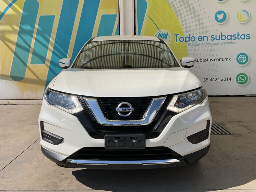 Nissan X-Trail 2022 5p Advance 3 Row L4/2.5 CVT 2022 Nissan X-Trail Venta Exteriores 2