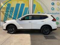 Nissan X-Trail 2022 5p Advance 3 Row L4/2.5 CVT 2022 Nissan X-Trail Venta Exteriores 8