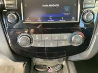 Nissan X-Trail 2022 5p Advance 3 Row L4/2.5 CVT 2022 Nissan X-Trail Venta Interiores 10